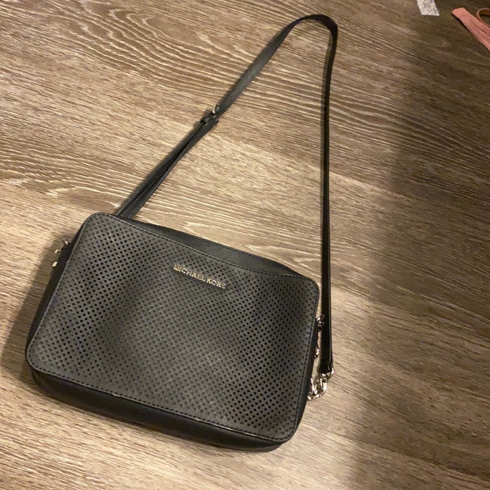 Michael Korea purse